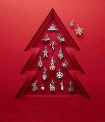 James Avery Christmas Noel Nativity Small Charm