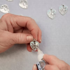 Enamel Daisy Heart Charm