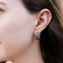 Scrolled French Clips