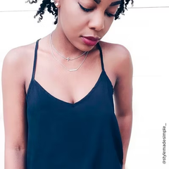 Petite Engravable Horizon Necklace