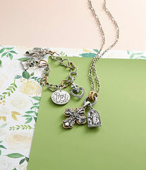 James Avery Twisted Wire Two Tone Connected Hearts Chain Charm Bracelet