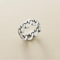 Chain of Hearts Ring