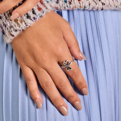 Love Without End Heart Ring