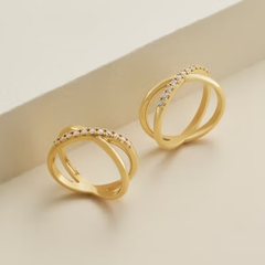 Diamond Pave Crossed Ring